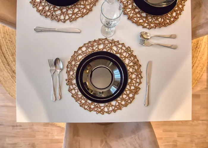 Modern Loft - Bright - Near Valletta Apartament