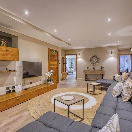 Modern Loft - Bright - Near Valletta Appartement