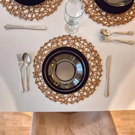 Modern Loft - Bright - Near Valletta Apartment