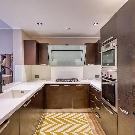 Modern Loft - Bright - Near Valletta דירה *