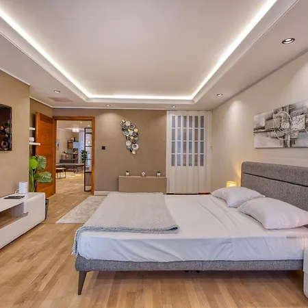 Modern Loft - Bright - Near Valletta * Msida