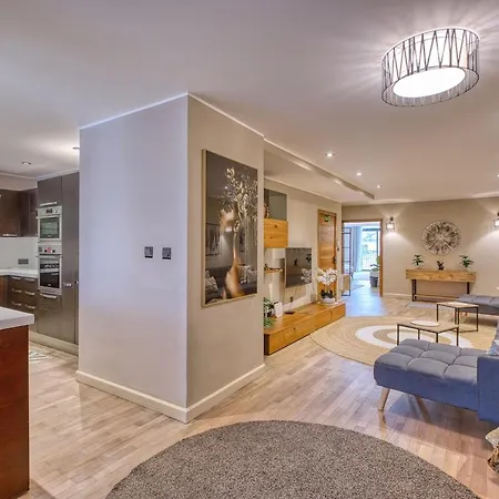 Modern Loft - Bright - Near Valletta