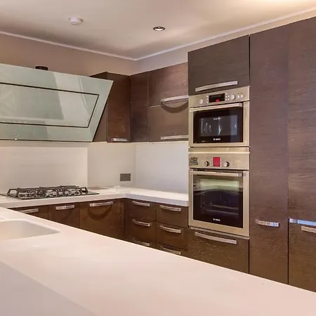 Modern Loft - Bright - Near Valletta Msida