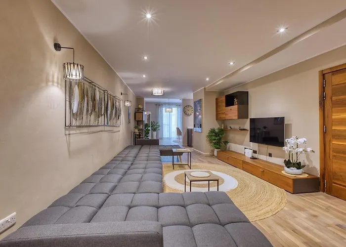 Modern Loft - Bright - Near Valletta