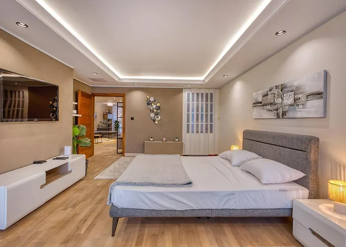 Modern Loft - Bright - Near Valletta * Msida